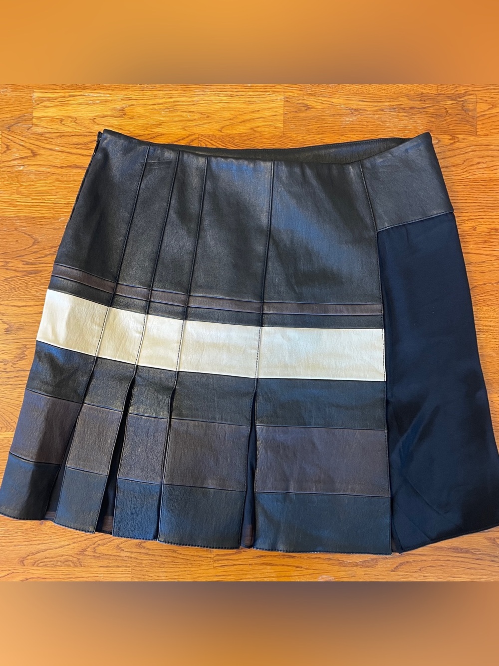 3.1 Phillip‎ Lim Leather/Silk Mini Skirt - Picture 4 of 9